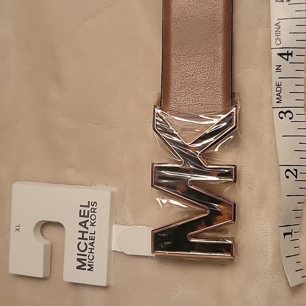 Michael Kors Women's Belt with Gold Buckle - Picture 8 of 12